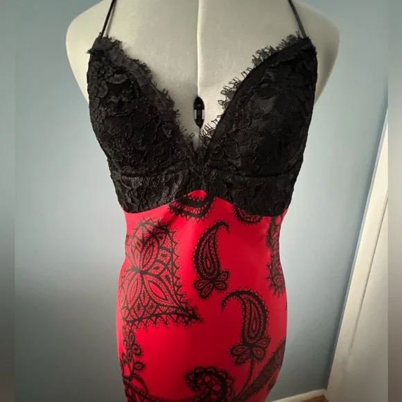 Mary.L Couture Red & Black Silk Lace Maxi Dress Size 8 - Picture 4 of 16